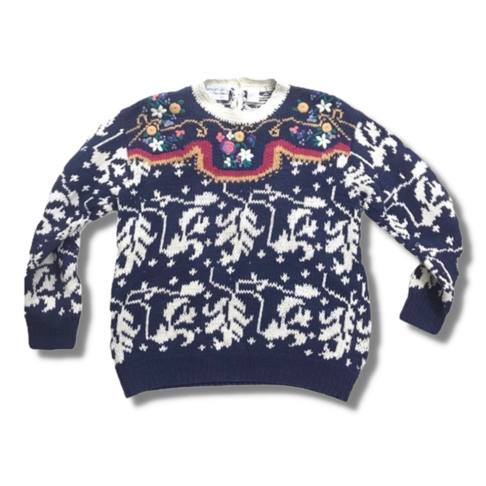 Northern Isles Floral Blue and White Chunky Knit Crew Neck Pullover Sweater